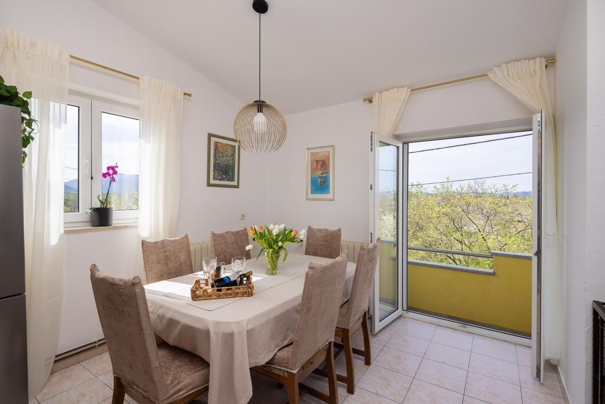Holiday Residence Maja Katuni Zewnętrze zdjęcie
