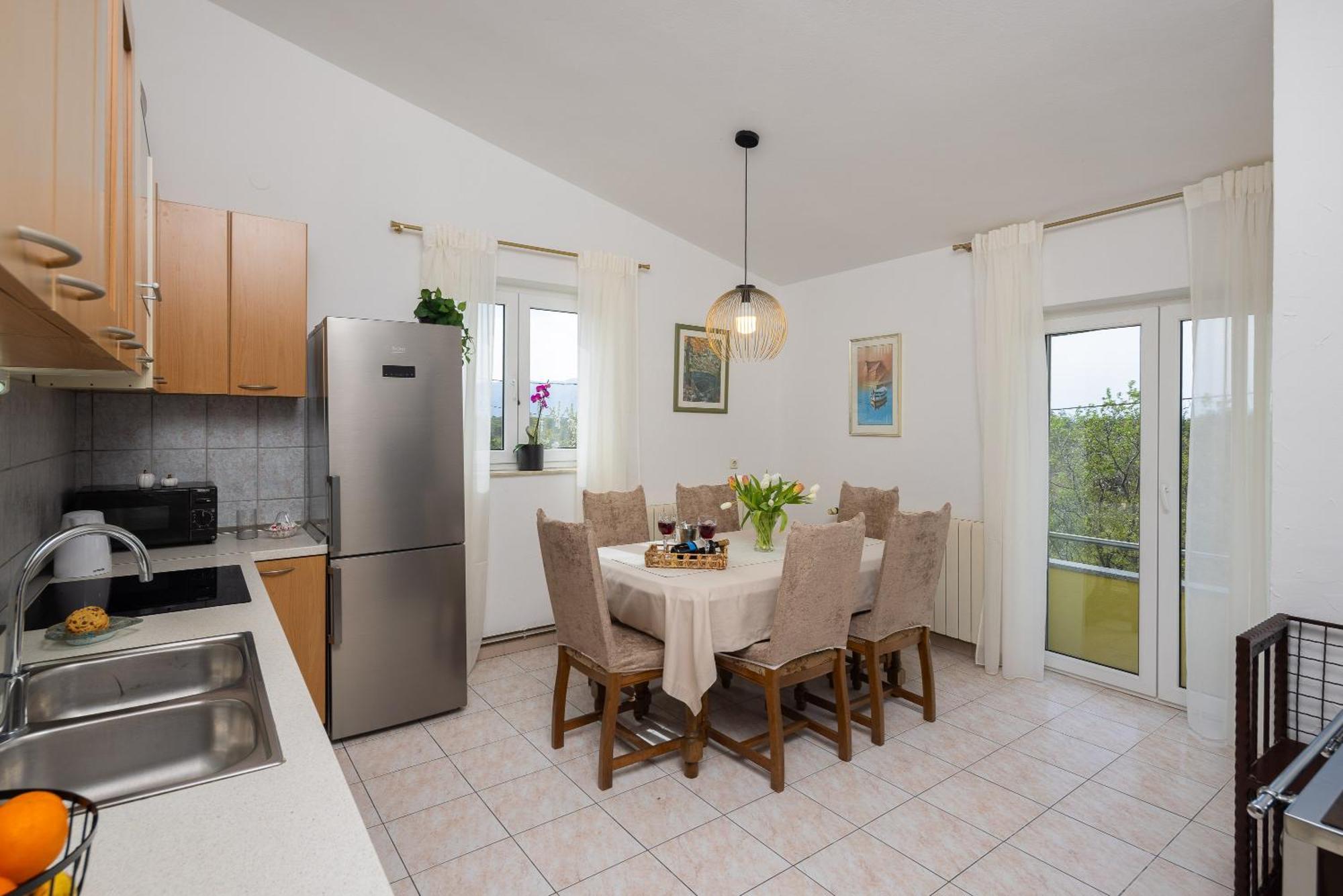 Holiday Residence Maja Katuni Zewnętrze zdjęcie