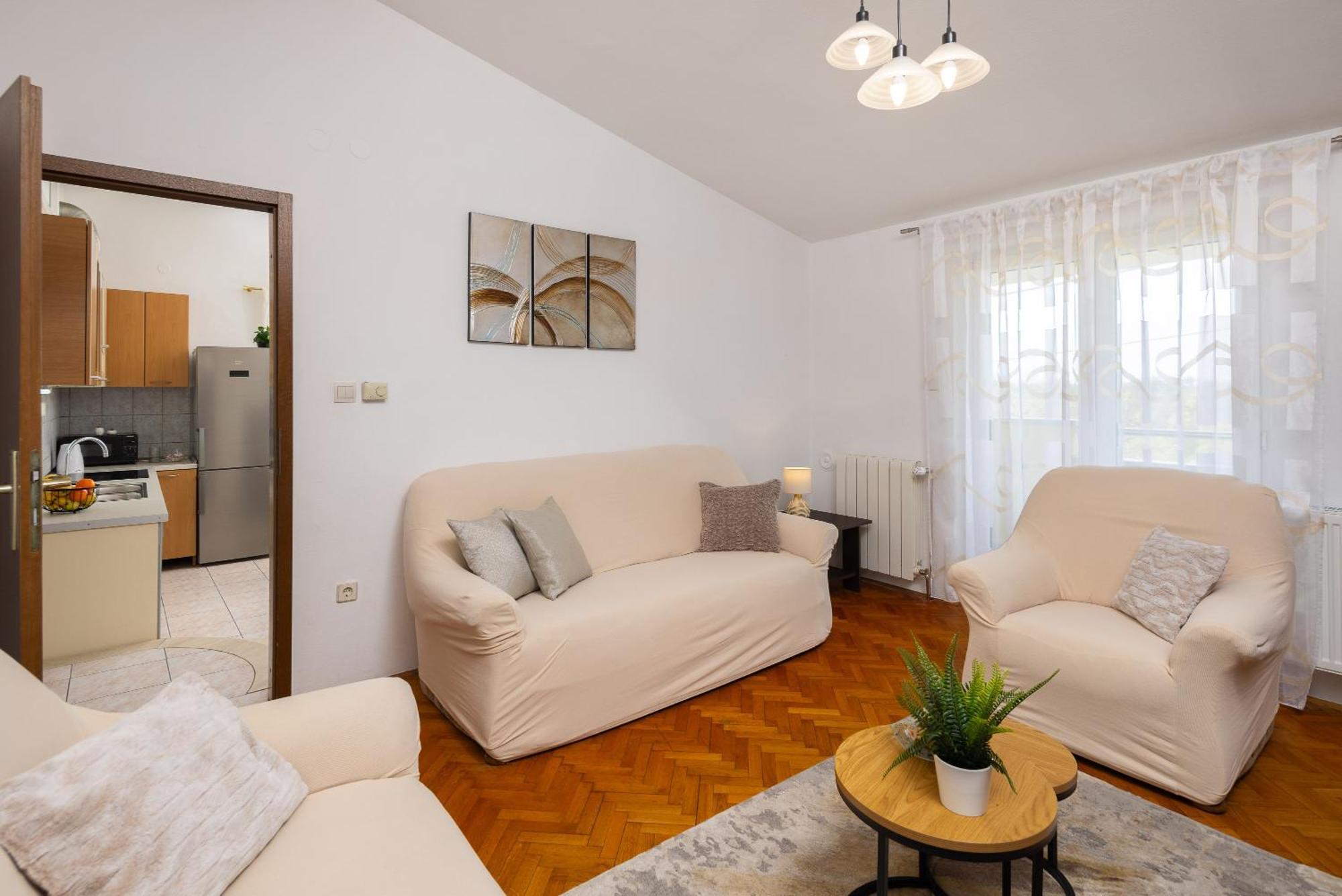Holiday Residence Maja Katuni Zewnętrze zdjęcie