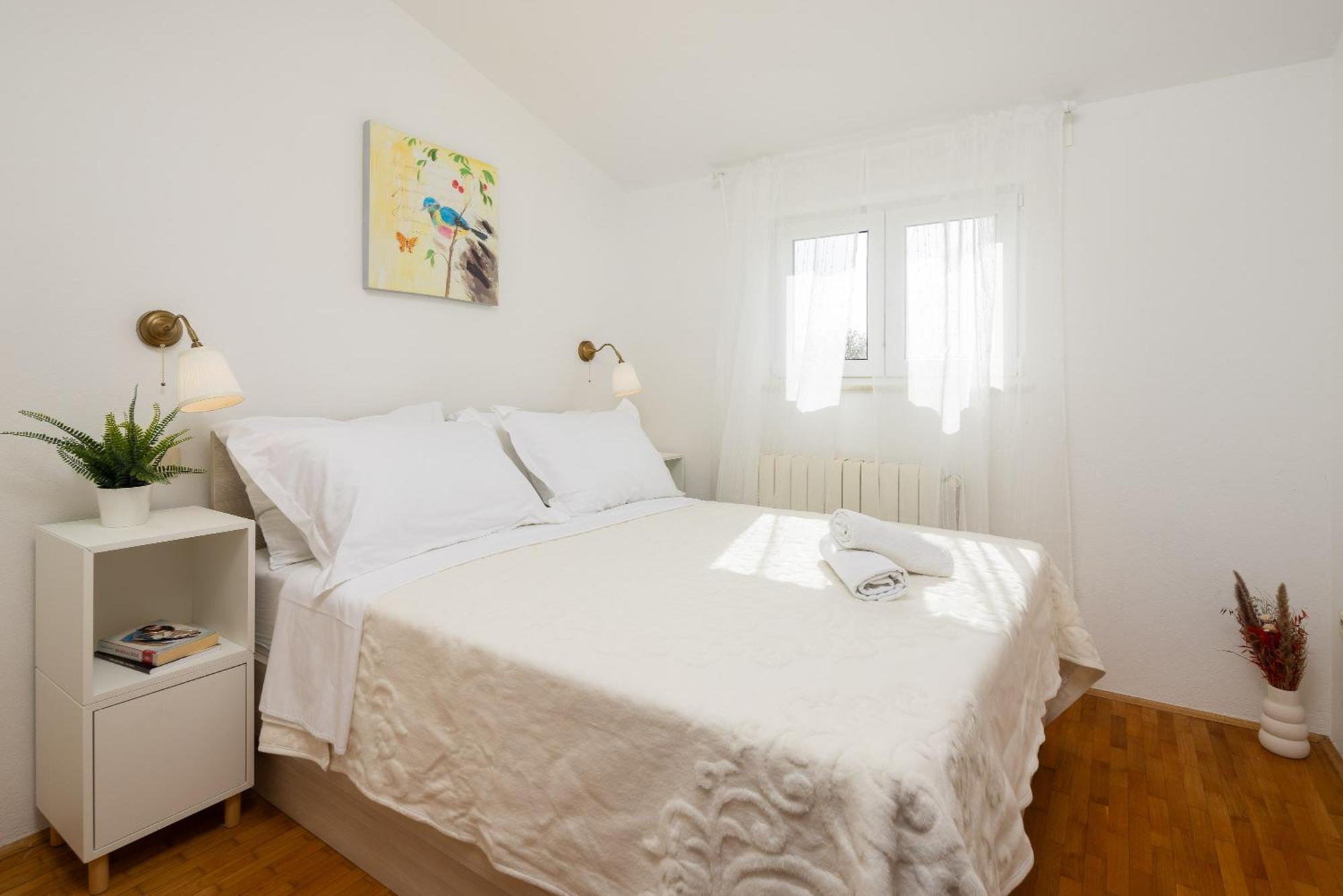 Holiday Residence Maja Katuni Zewnętrze zdjęcie