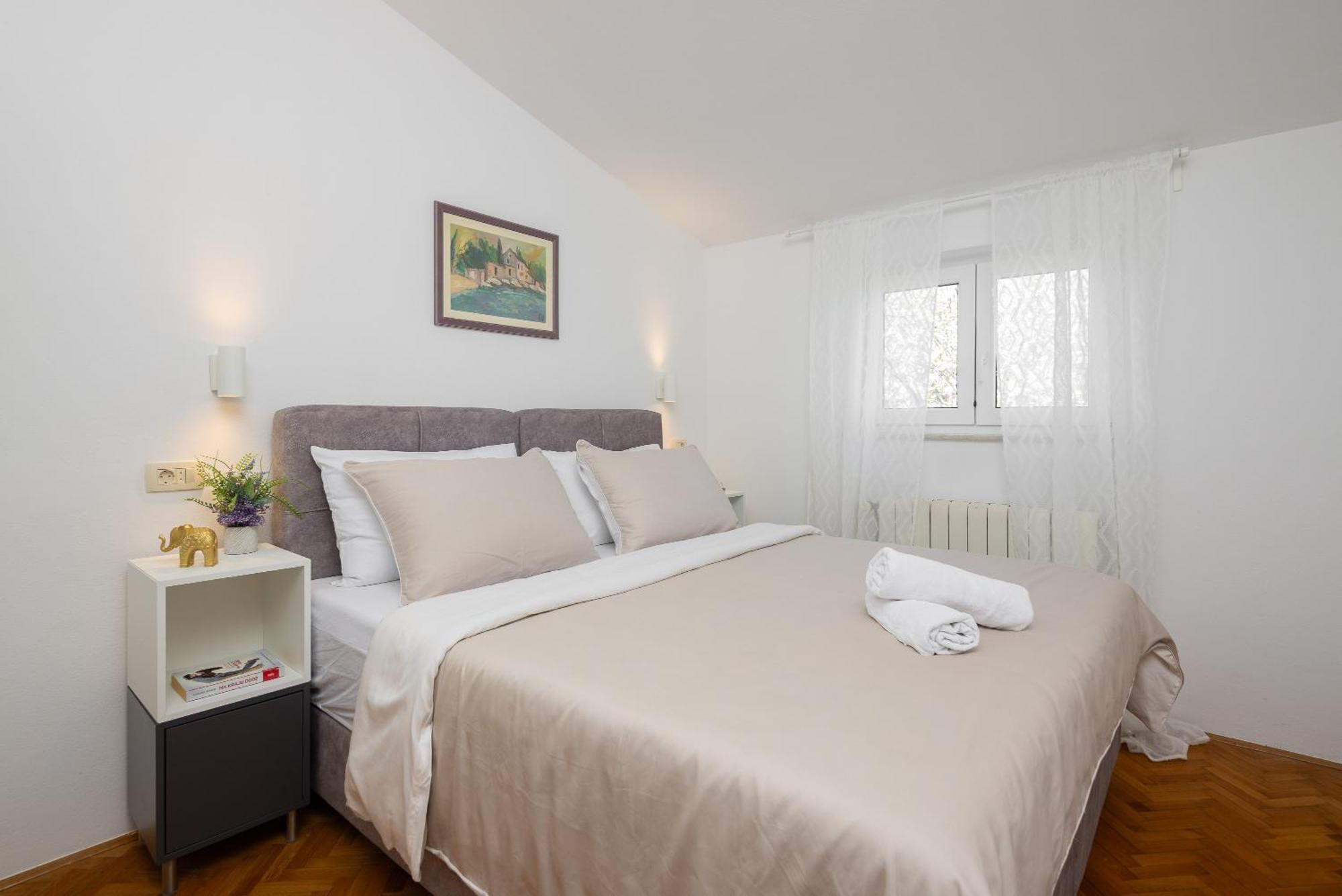 Holiday Residence Maja Katuni Zewnętrze zdjęcie