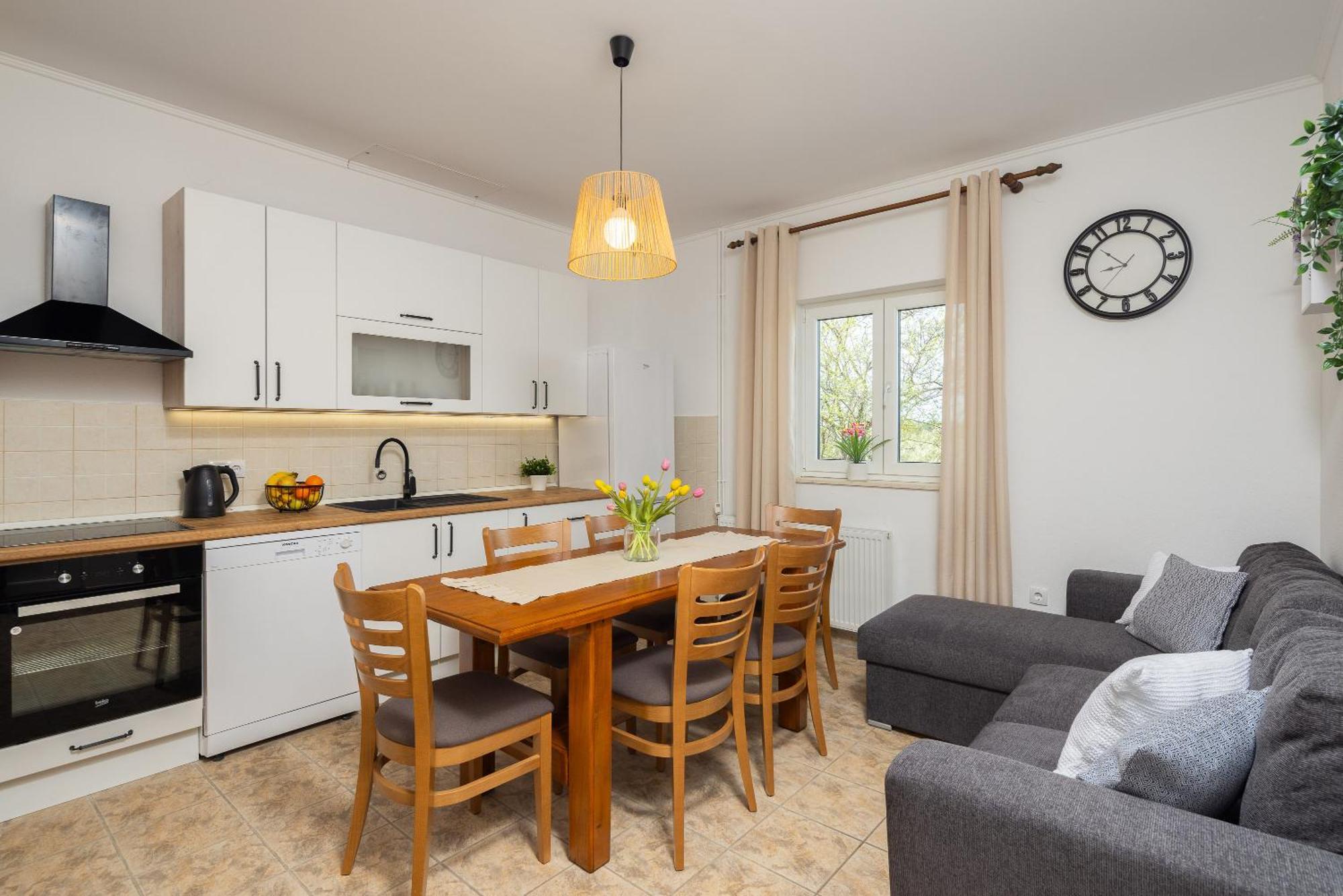 Holiday Residence Maja Katuni Zewnętrze zdjęcie