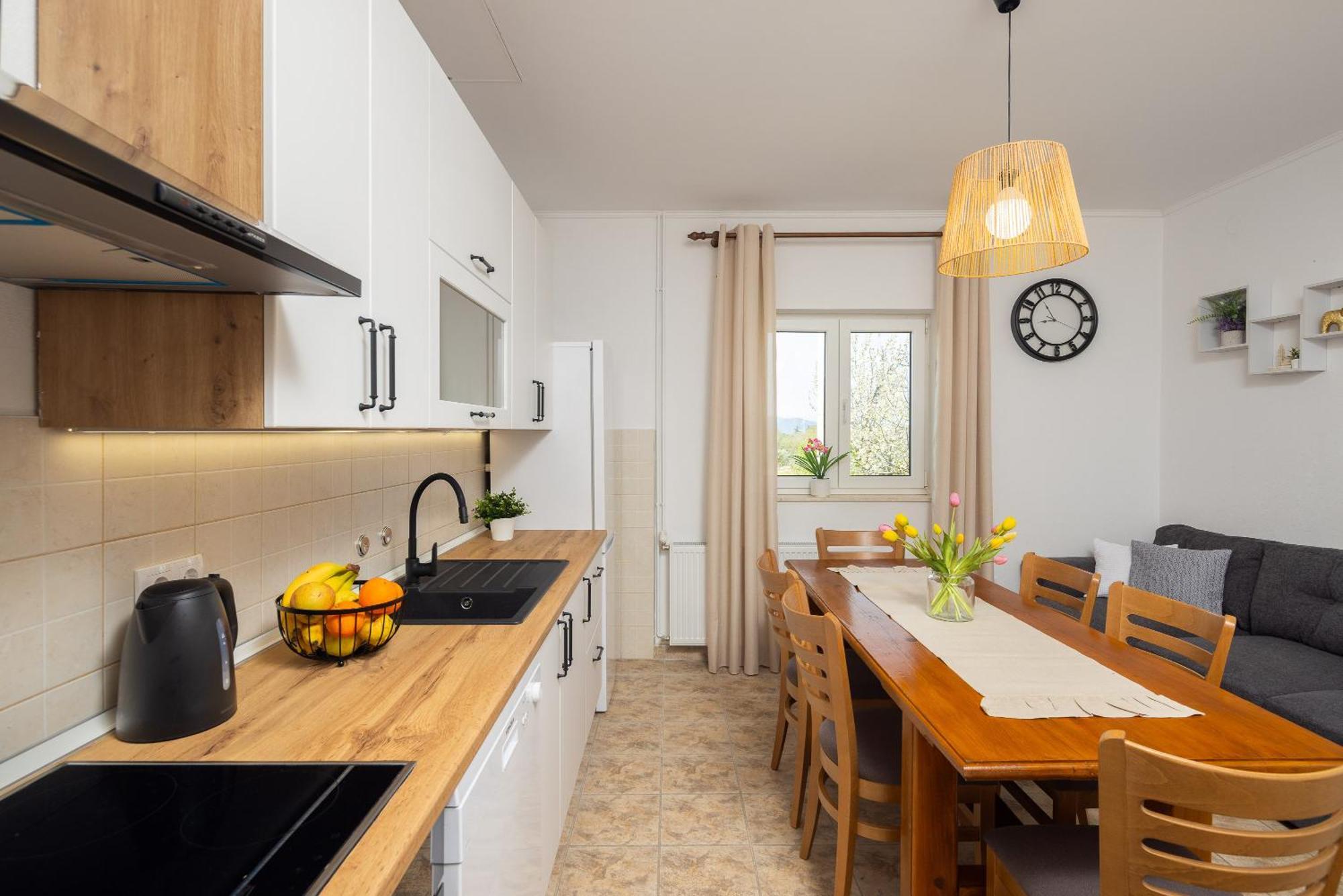 Holiday Residence Maja Katuni Zewnętrze zdjęcie