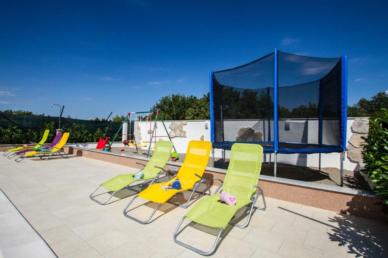 Holiday Residence Maja Katuni Zewnętrze zdjęcie